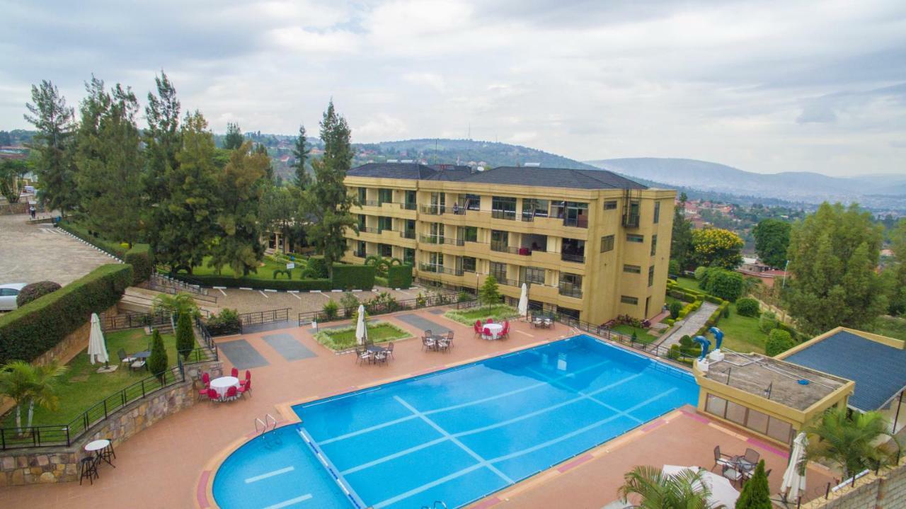 Nobleza Hotel Kigali Buitenkant foto