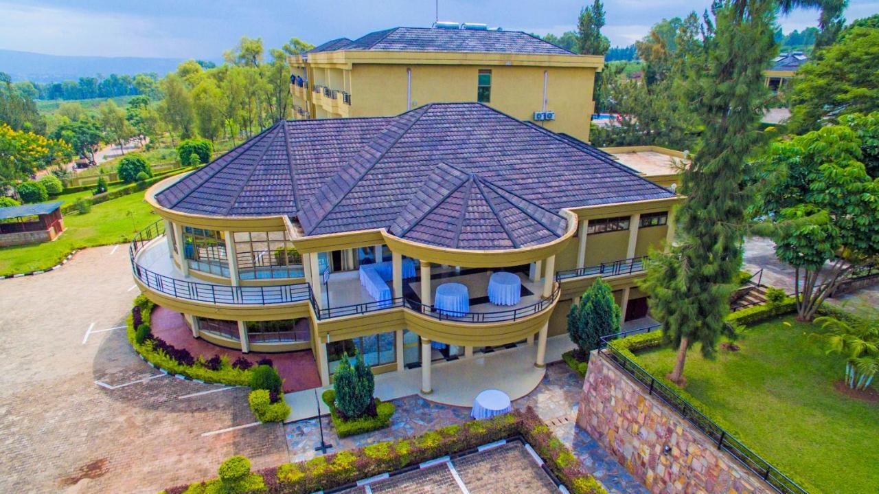 Nobleza Hotel Kigali Buitenkant foto
